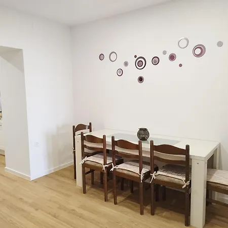 Anica * 德拉马利